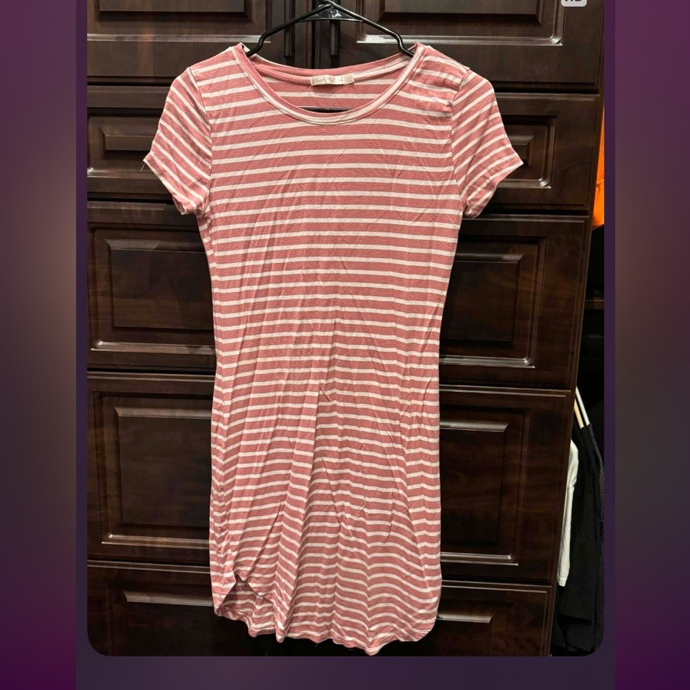 Heart Hips Pink Striped Midi Dress juniors large pit to pit 14in length 30in